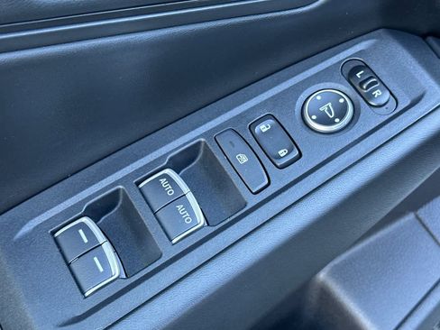 Used 2023 Honda Accord EX-L image 13