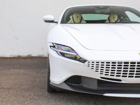 Certified 2023 Ferrari Roma RWD image 28