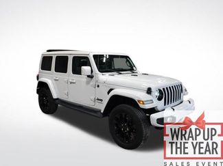 Used 2022 Jeep Wrangler Unlimited Sahara video 2