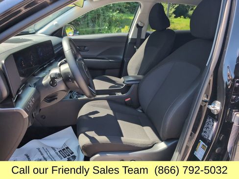Used 2025 Hyundai Kona SEL AWD/4WD image 10