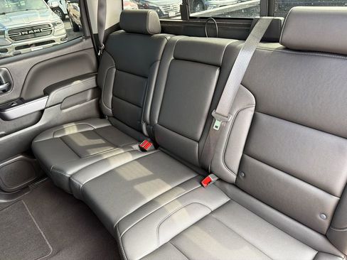 Used 2018 GMC Sierra 1500 SLT w/ SLT Premium Package AWD/4WD image 16