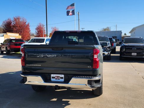 New 2026 Chevrolet Silverado 1500 LT w/ Leather Package image 5