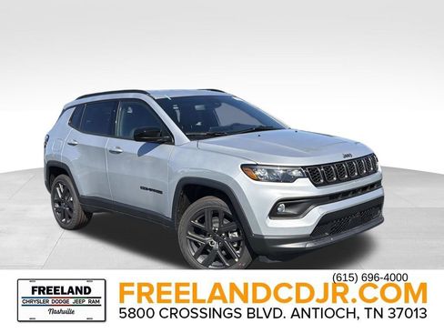 New 2026 Jeep Compass Latitude AWD/4WD image 1