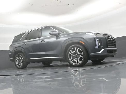Used 2025 Hyundai Palisade SEL FWD image 42