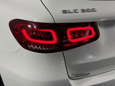 Used 2021 Mercedes-Benz GLC 300 4MATIC w/ AMG Line image 36