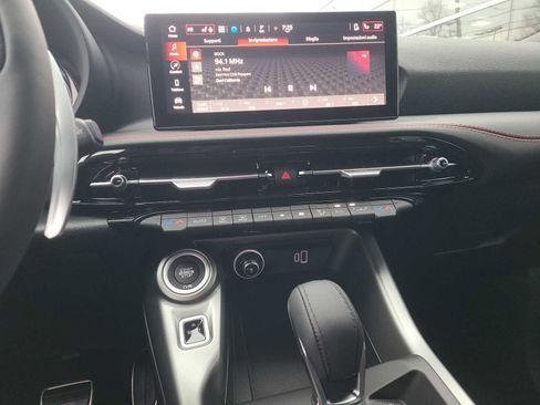 New 2024 Dodge Hornet R/T AWD/4WD image 30