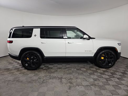 Used 2024 Rivian R1S Adventure AWD/4WD image 6