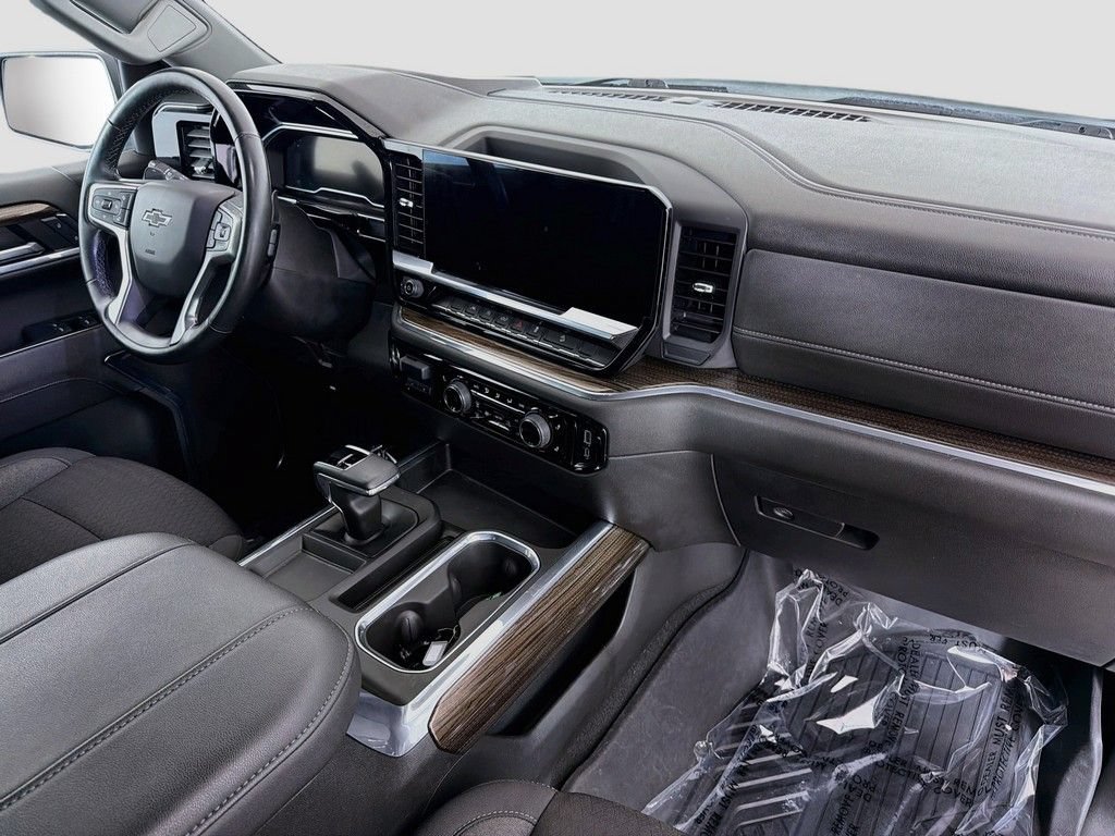Used 2024 Chevrolet Silverado 1500 RST w/ Convenience Package II AWD/4WD image 21