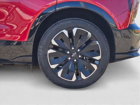 New 2025 Chevrolet Blazer EV RS image 10