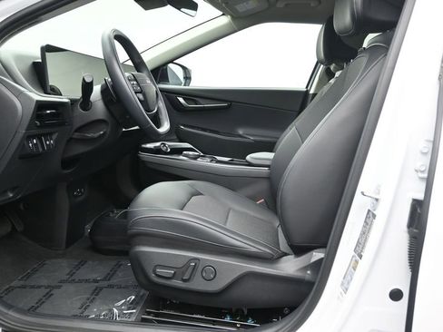 Used 2025 Kia EV6 Light RWD image 12