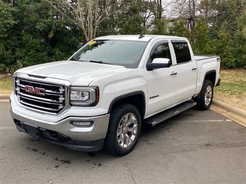 Used 2018 GMC Sierra 1500 SLT w/ SLT Premium Package image 3