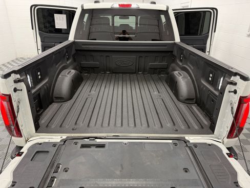 Used 2024 Ford F150 Lariat w/ Equipment Group 502A High AWD/4WD image 34