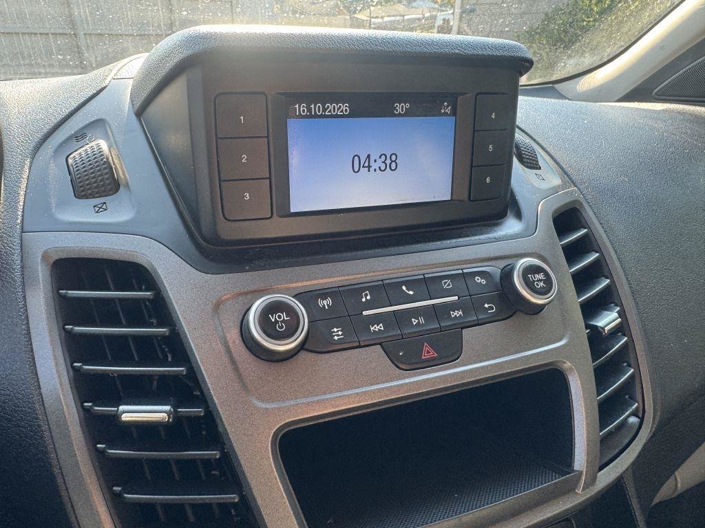 Used 2019 Ford Transit Connect XL FWD image 11