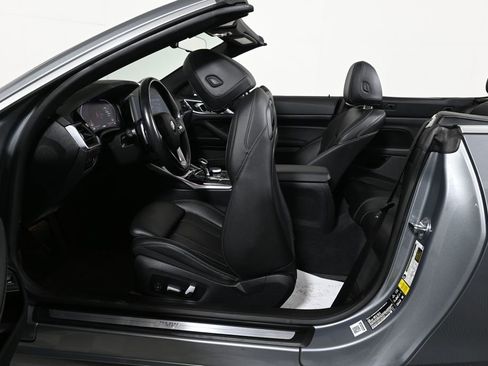 Certified 2023 BMW 430i xDrive Convertible w/ Convenience Package image 38