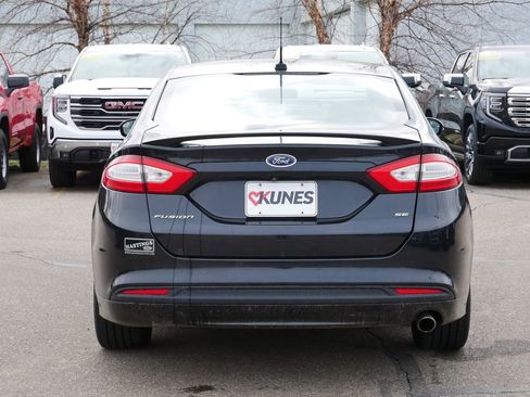 Used 2015 Ford Fusion SE w/ Equipment Group 201A image 6