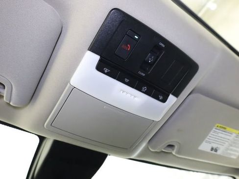 Used 2023 Nissan Altima 2.5 SL FWD image 26