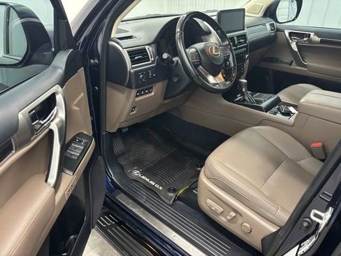 Used 2023 Lexus GX 460 Premium w/ Premium Package AWD/4WD image 15