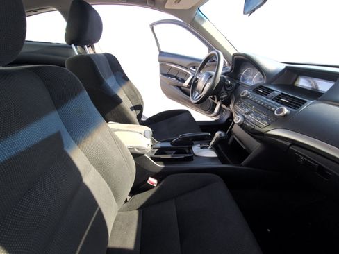 Used 2009 Honda Accord EX image 17