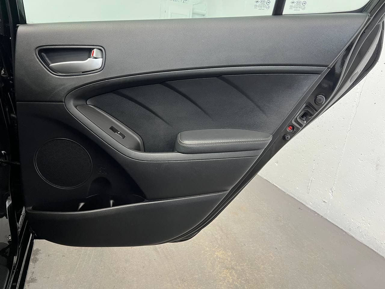 Used 2017 Kia Forte LX FWD image 13