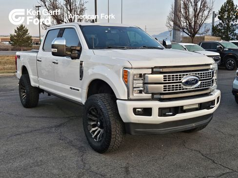 Used 2019 Ford F250 Platinum w/ Platinum Ultimate Package image 1