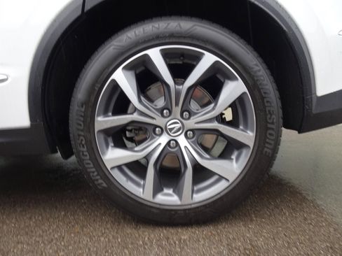 Used 2023 Acura MDX SH-AWD w/ Technology Package image 26