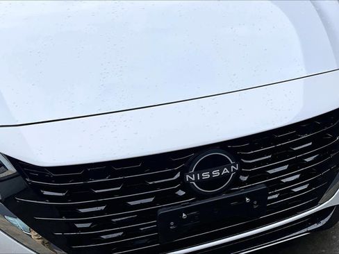 Certified 2025 Nissan Sentra S image 27