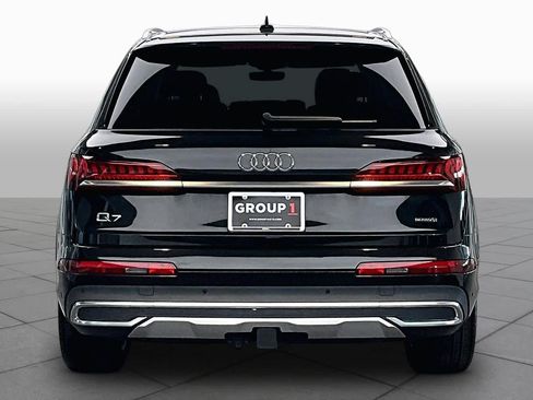 Used 2023 Audi Q7 3.0T Prestige w/ Prestige Package AWD/4WD image 5