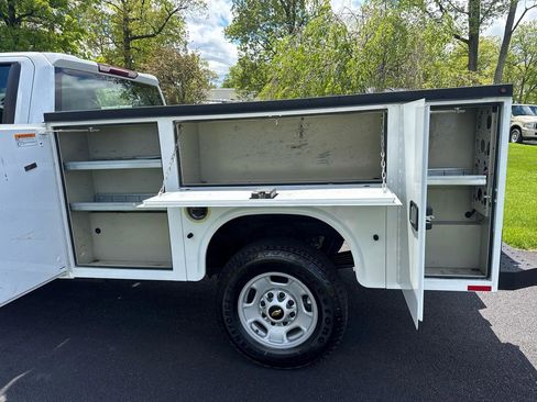 Used 2021 Chevrolet Silverado 2500 W/T w/ Snow Plow Prep/Camper Package AWD/4WD image 21