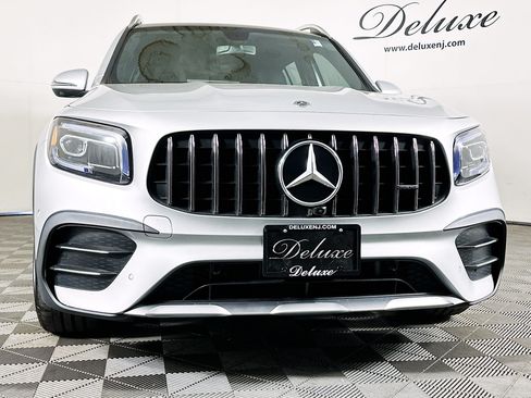 Used 2023 Mercedes-Benz GLB 35 AMG 4MATIC image 32