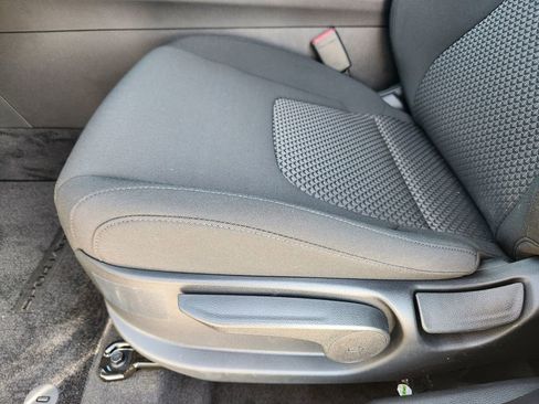 New 2026 Kia Sportage LX image 18