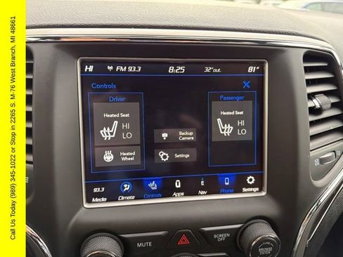 Used 2018 Jeep Grand Cherokee Limited AWD/4WD image 25