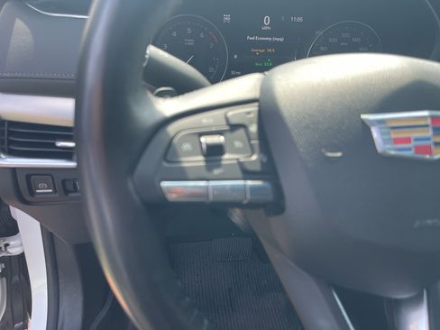 Used 2023 Cadillac XT4 Premium Luxury w/ LPO, ONYX Package AWD/4WD image 20