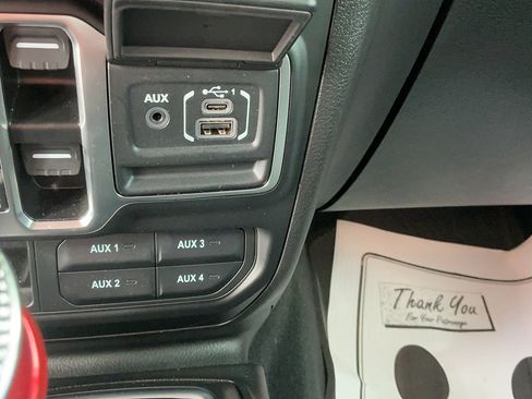 Certified 2025 Jeep Wrangler Unlimited Sport AWD/4WD image 27