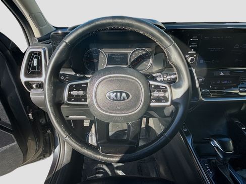 Used 2021 Kia Sorento S w/ Panoramic Sunroof Package AWD/4WD image 10