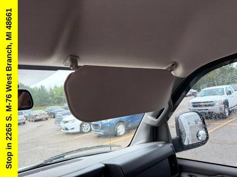 Used 2019 Chevrolet Express 3500 w/ Driver Convenience Package RWD image 26