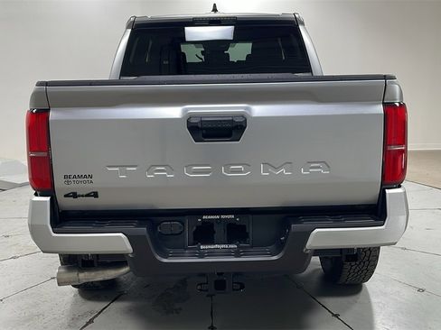 New 2025 Toyota Tacoma TRD Off-Road image 4