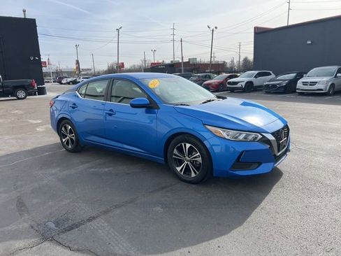Used 2023 Nissan Sentra SV image 2