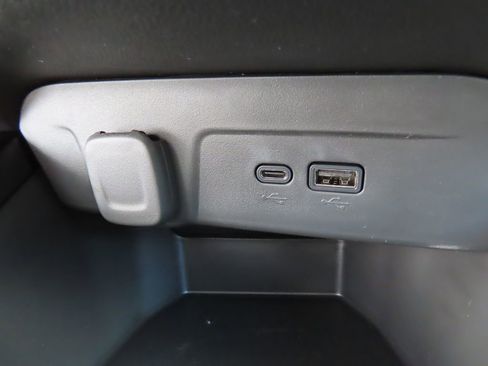 New 2026 Chevrolet Trax LT w/ Driver Confidence Package image 8