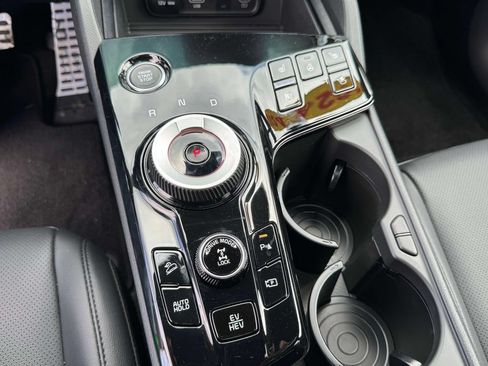 Certified 2025 Kia Sportage X-Line Prestige AWD/4WD image 33