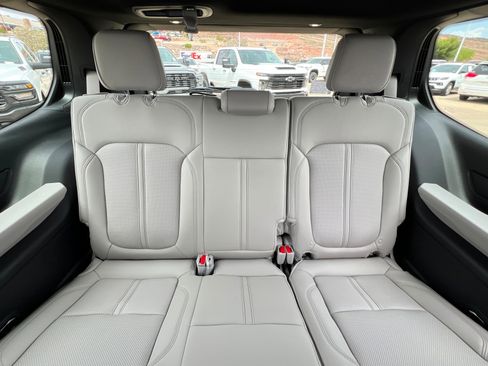 New 2026 Jeep Grand Wagoneer Limited AWD/4WD image 22
