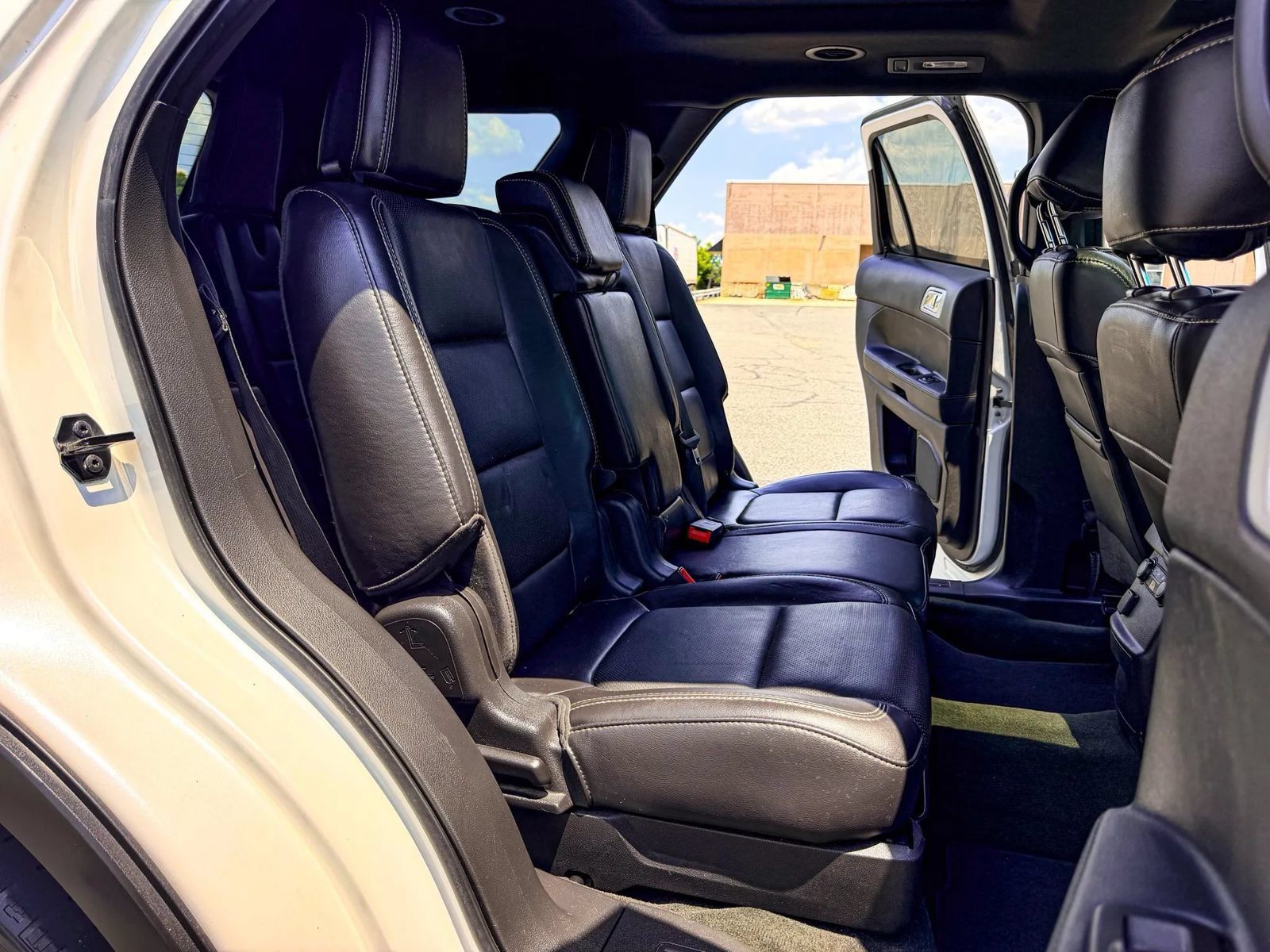 Used 2014 Ford Explorer Sport AWD/4WD image 16