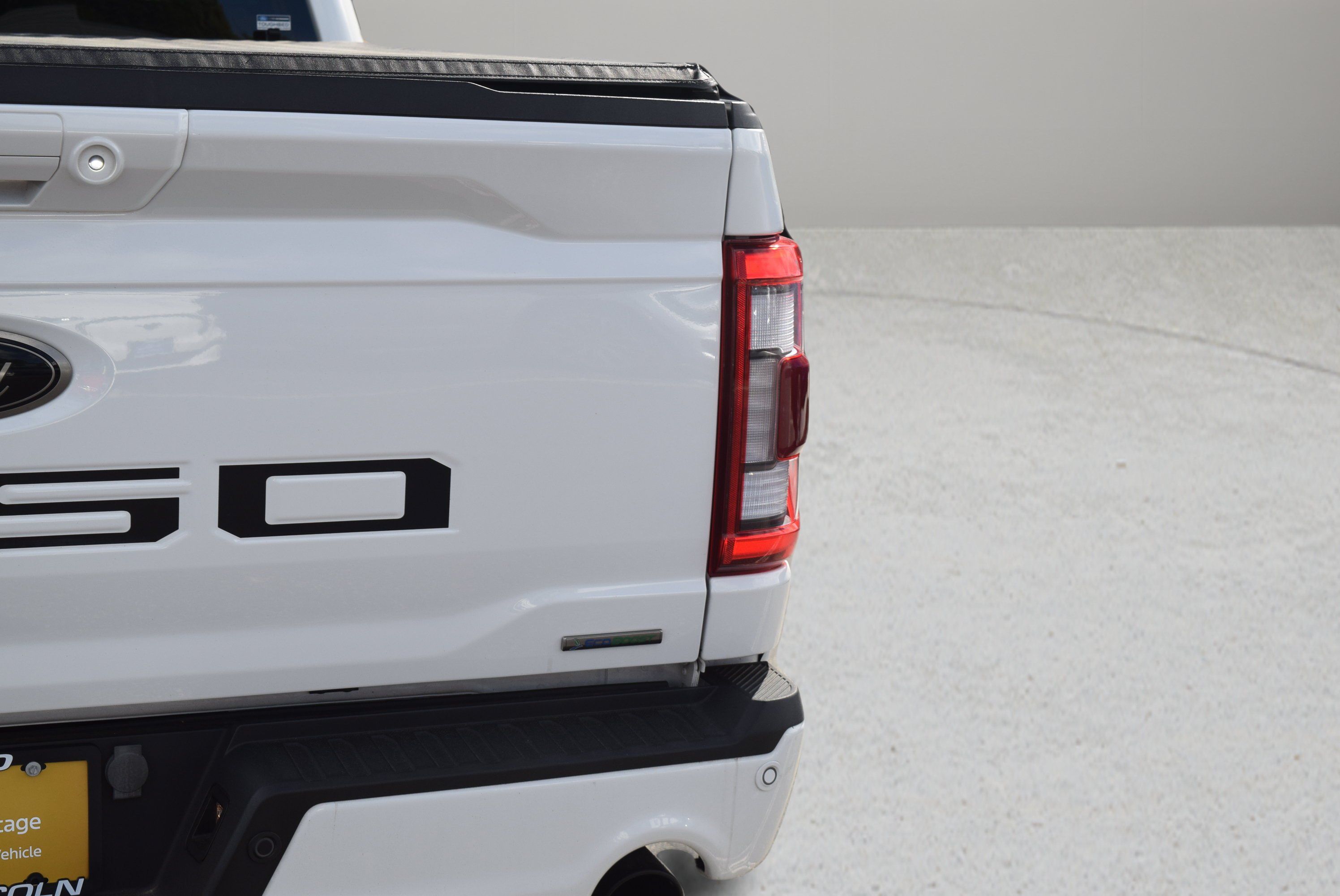 Used 2023 Ford F150 Lariat w/ Equipment Group 502A High AWD/4WD image 5