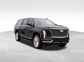 New 2026 Cadillac Escalade ESV Base video 1