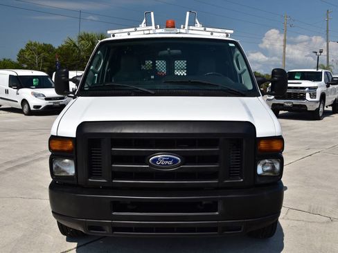 Used 2014 Ford E-150 and Econoline 150 RWD image 2
