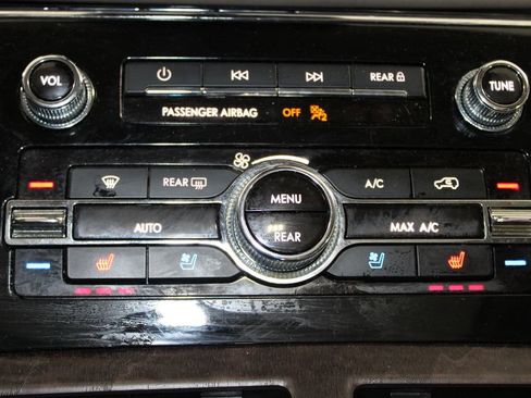 Used 2023 Lincoln Navigator Reserve image 48