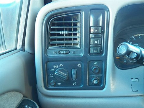 Used 2003 Chevrolet Silverado 3500 LT w/ Skid Plate Package image 24