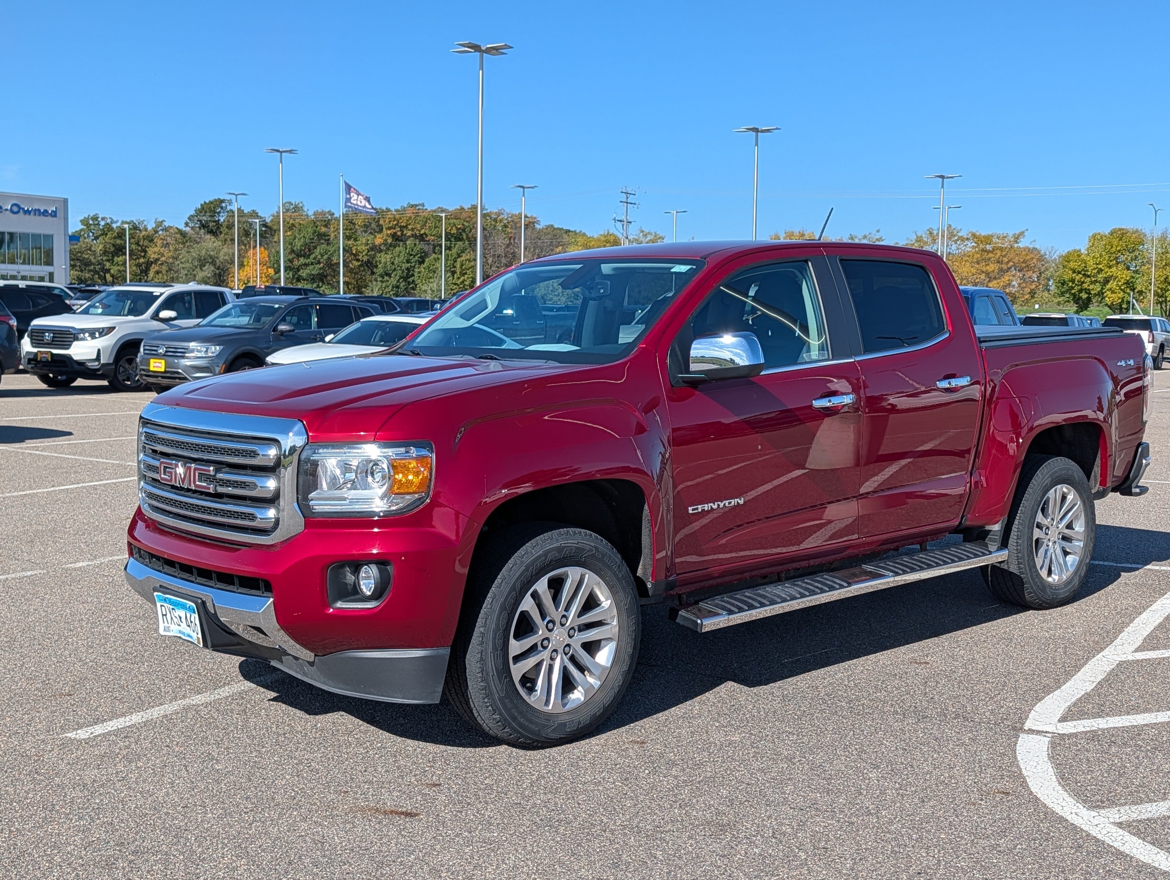 Used 2019 GMC Canyon SLT w/ Trailering Package AWD/4WD image 2