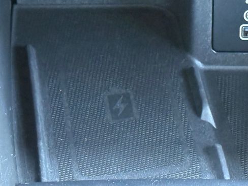 Used 2025 Ford Escape Platinum image 24