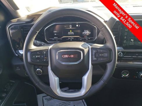 Used 2024 GMC Sierra 1500 Elevation image 11