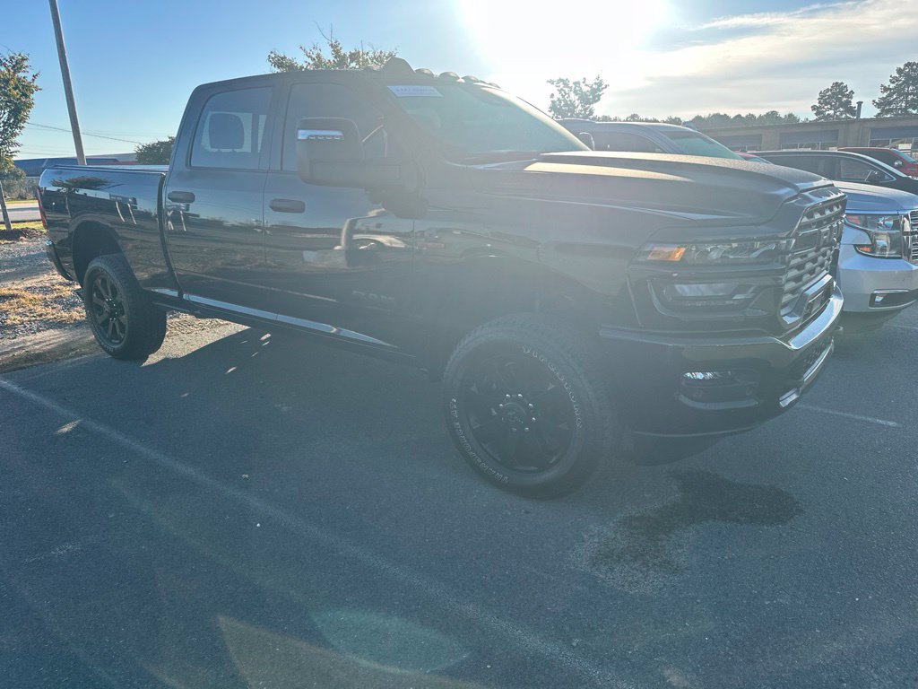 Used 2026 RAM 2500 Big Horn AWD/4WD image 3